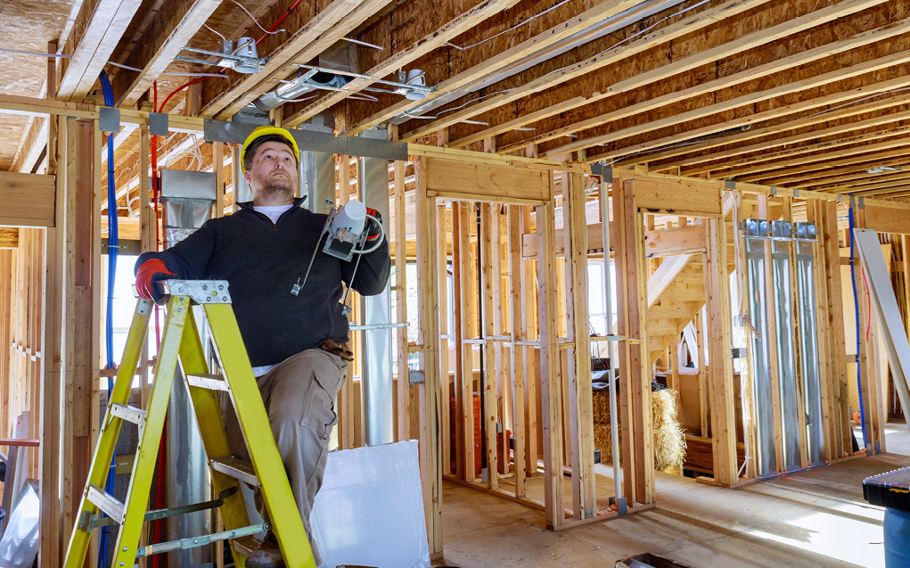 Raw construction with electrician